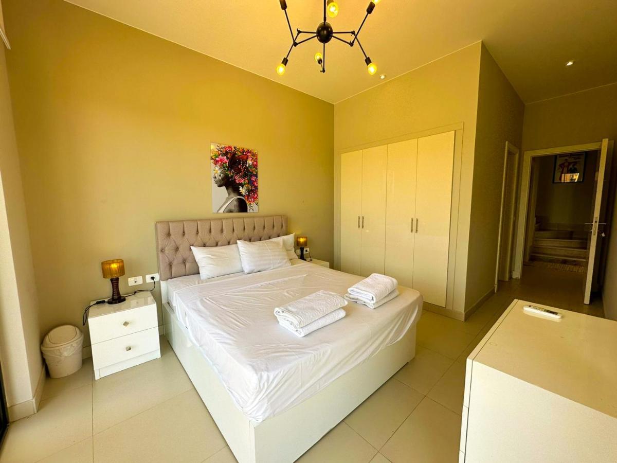 Luxury 3 Bedrooms Town House *