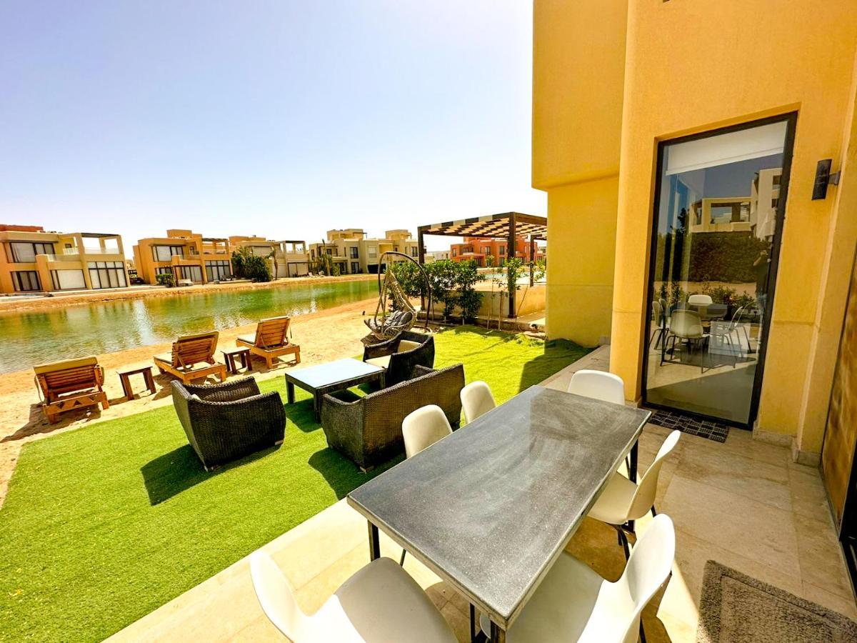 Ferienhaus Luxury 3 Bedrooms Town House
